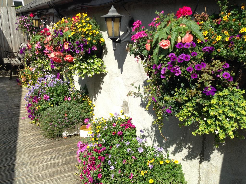 The Bugle Inn Exterior foto